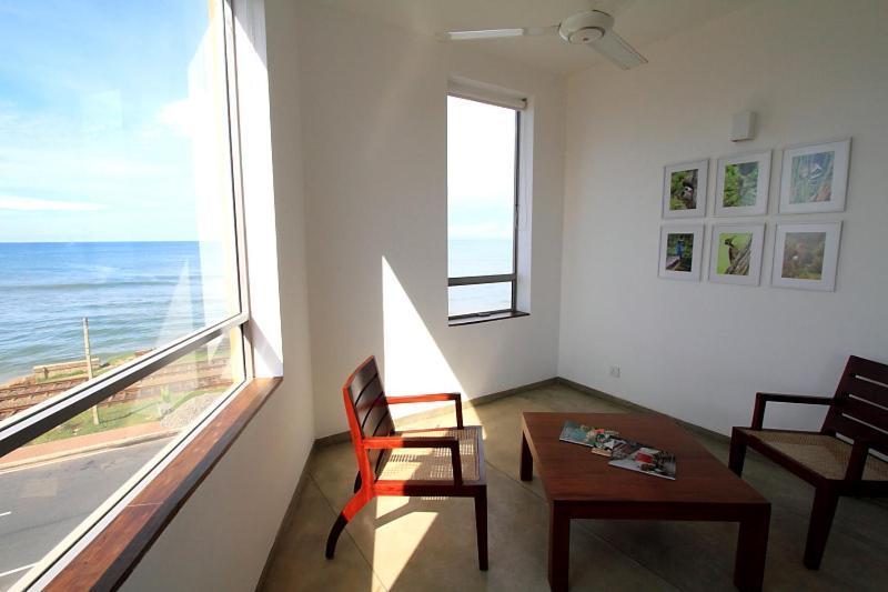 The Ocean Front By The Serendipity Collection Colombo Exterior photo