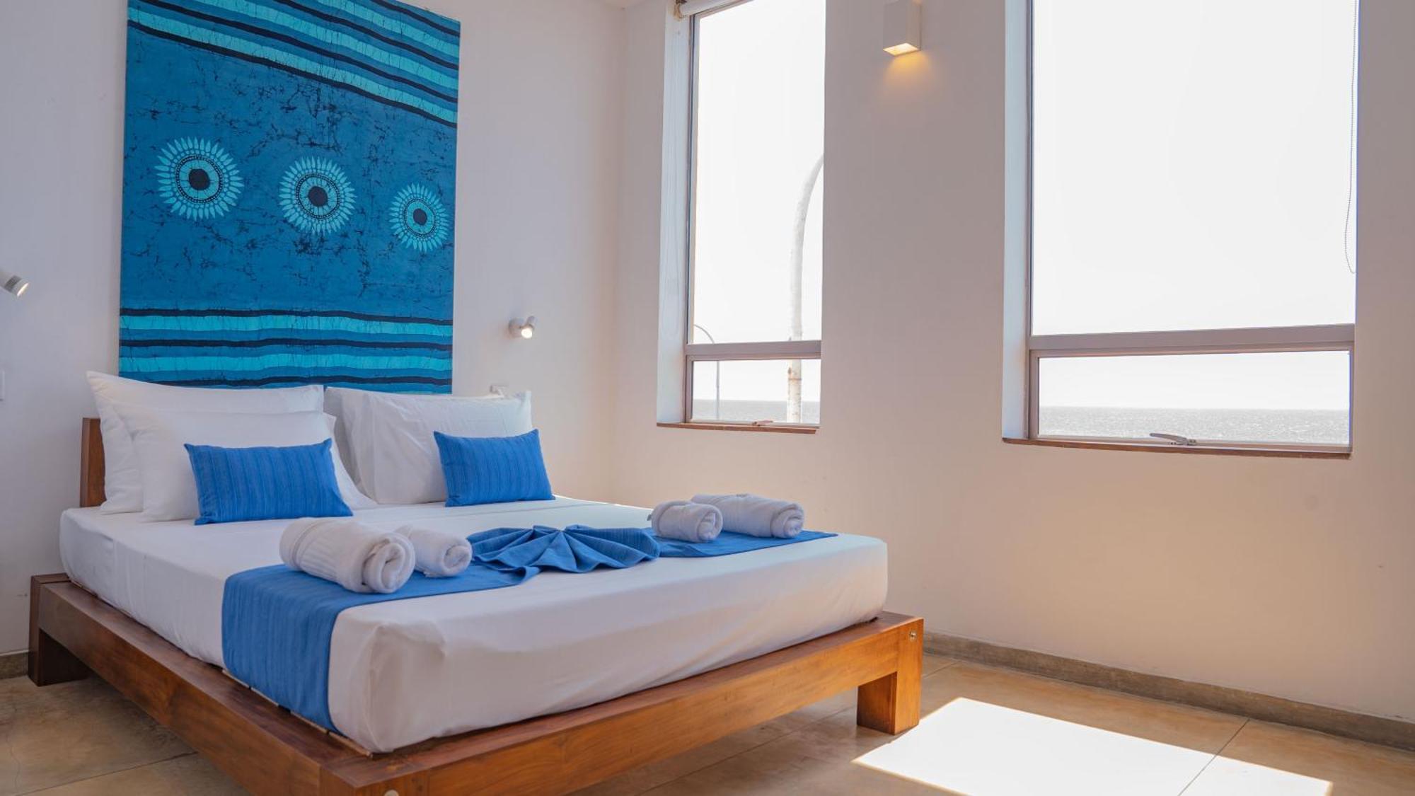 The Ocean Front By The Serendipity Collection Colombo Exterior photo